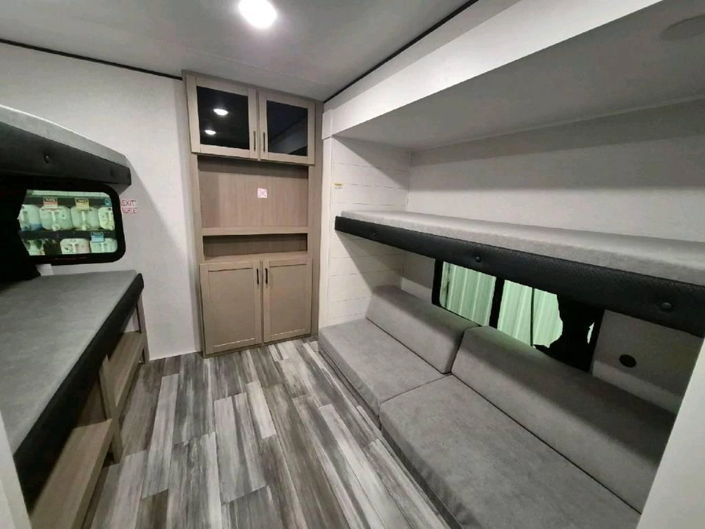 Jayco Jay Flight Slx 321bds 2026 alt