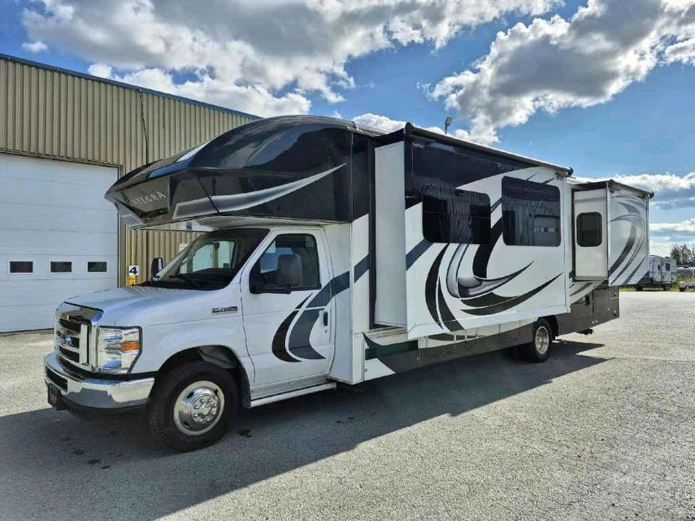 Entegra Coach Odyssey 29v 2020 alt