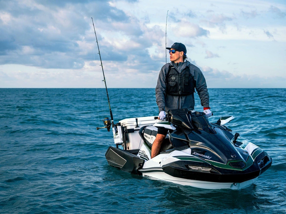 2025 Kawasaki Jet Ski Ultra 160lx-s Angler alt