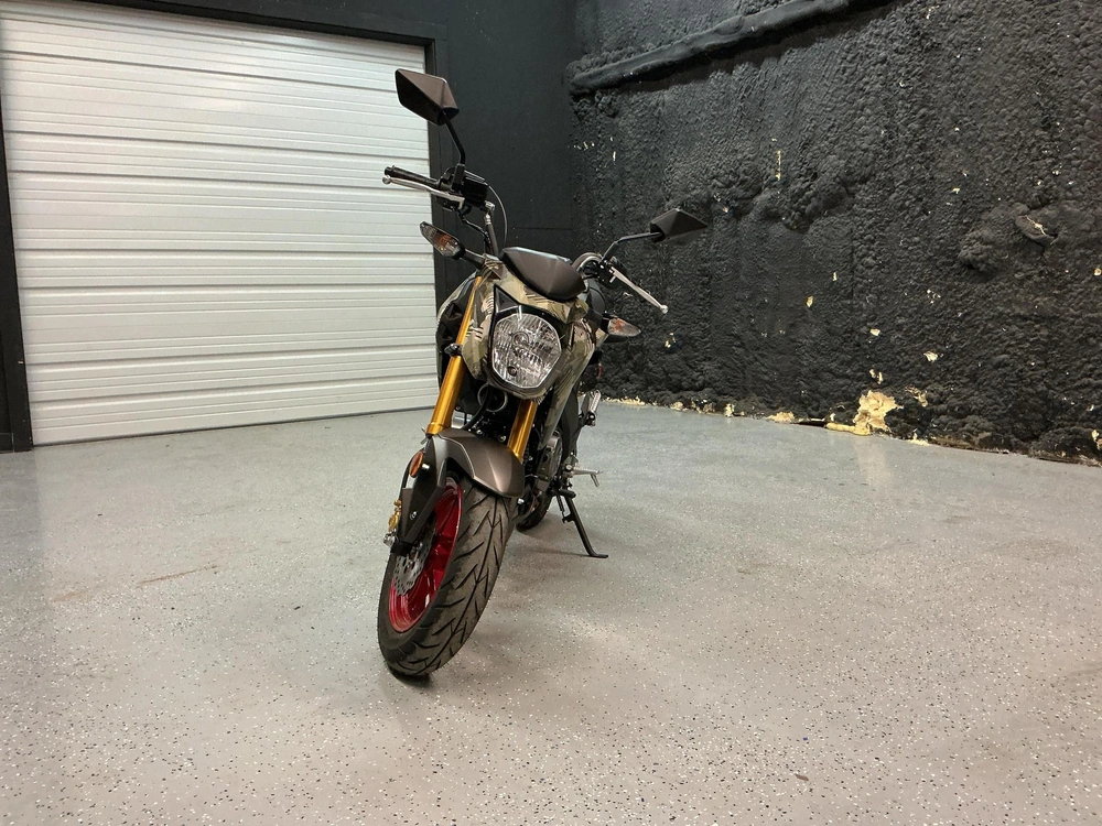 2025 Kawasaki Z125 Pro Base alt