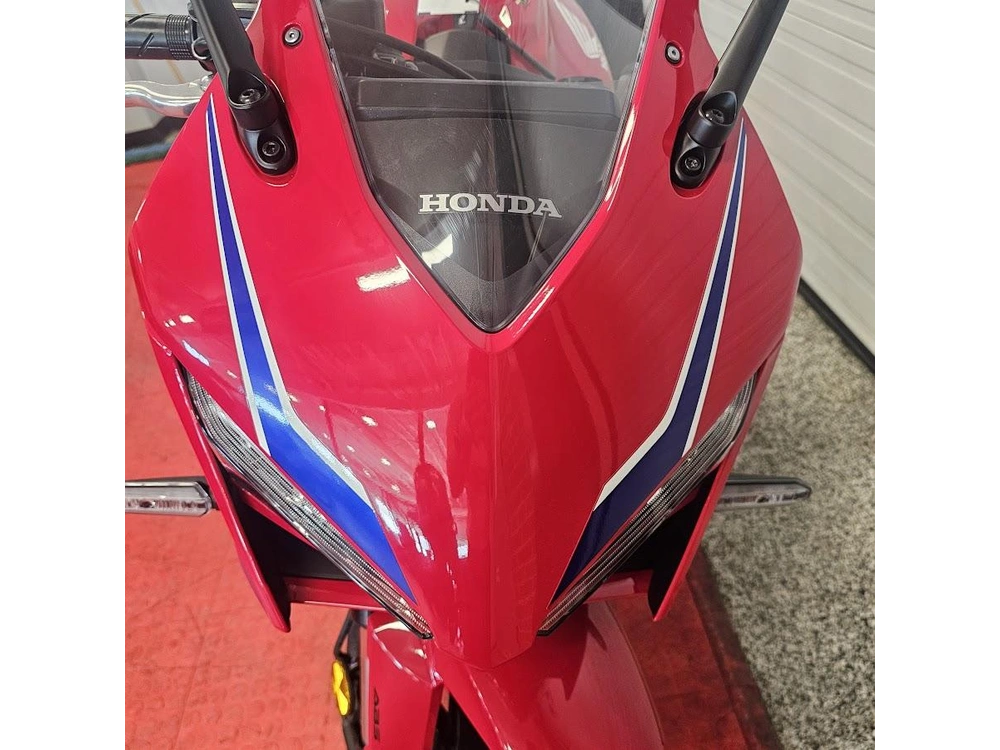 2026 Honda Cbr650ract alt