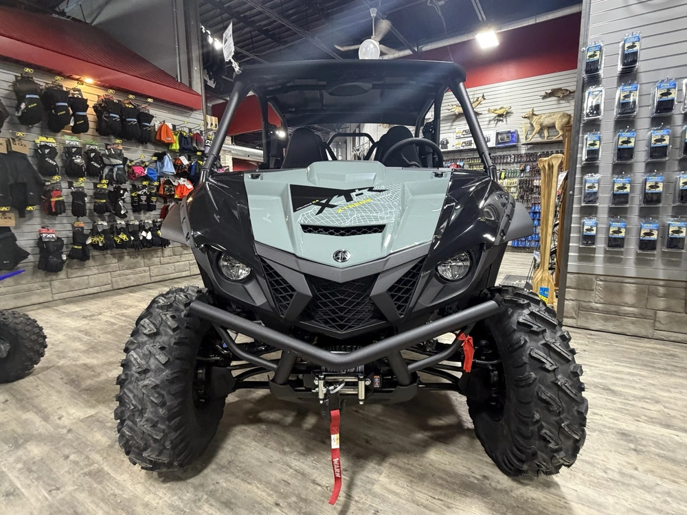 2026 Yamaha Wolverine X4850 Xt-r Grey/black alt