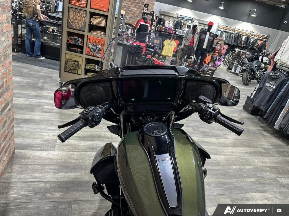 2026 Harley-davidson Street Glide Limited alt