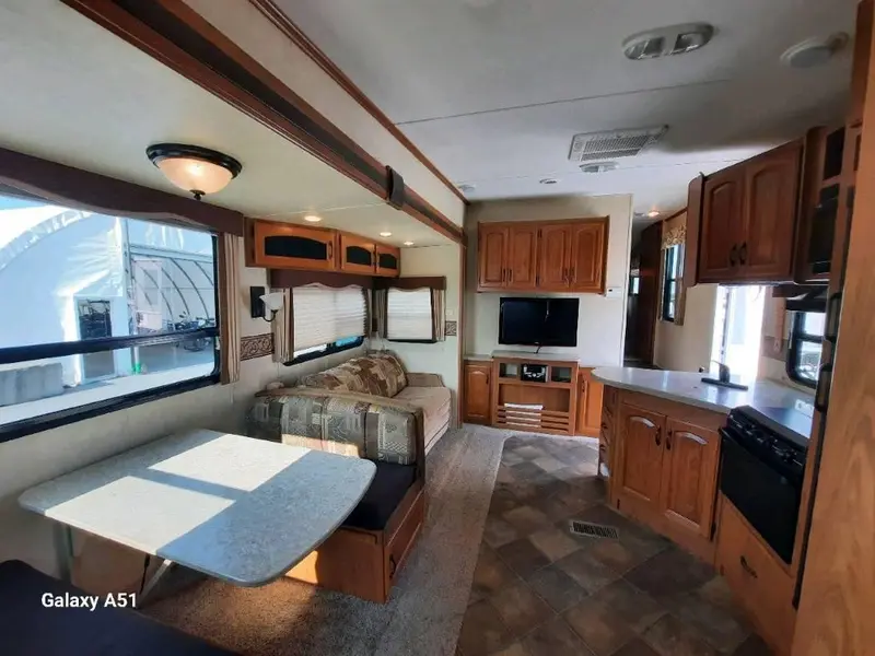 2012 Keystone RV Sprinter copper canyon 275FWBH