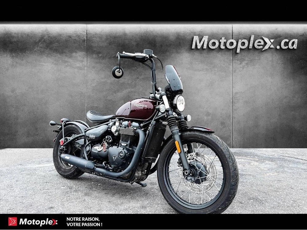 Triumph Bonneville Bobber 2017 alt