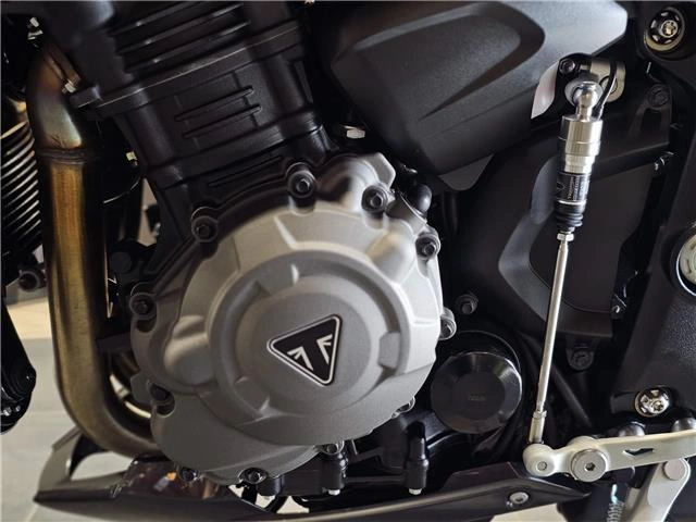 2026 Triumph Speed Triple 1200 Rx alt