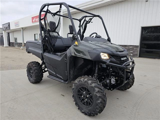 2026 Honda Pioneer 700-2 Deluxe alt
