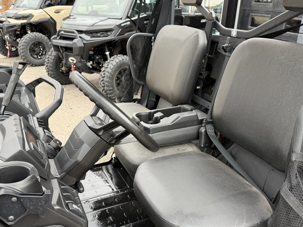 2025 Brp Defender Dps Hd7 alt