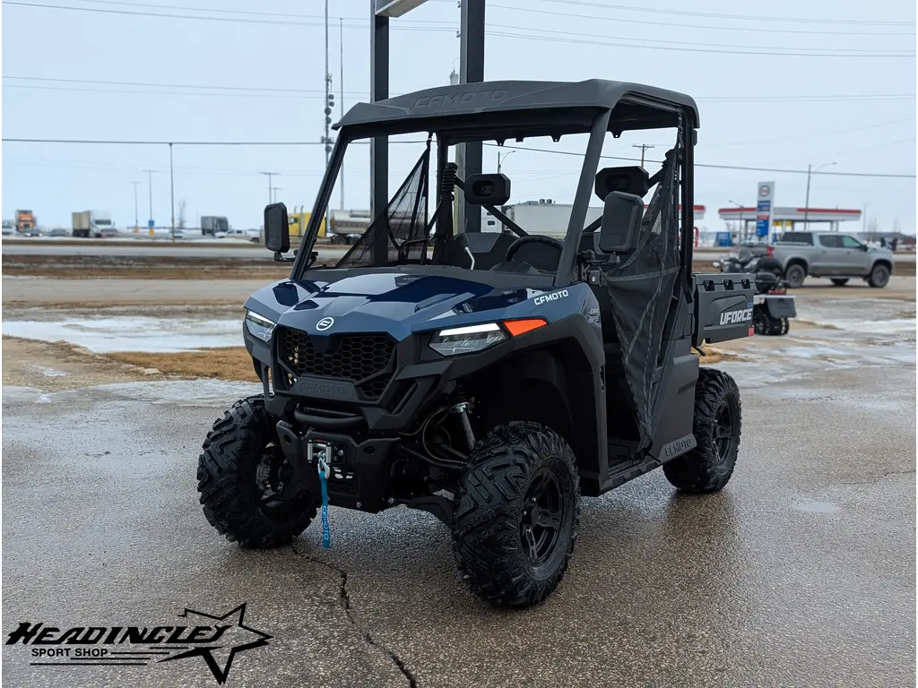 2026 CFMOTO UFORCE 600 // Twilight Blue 