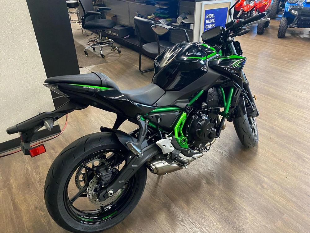 2025 Kawasaki Z650 Abs Abs alt