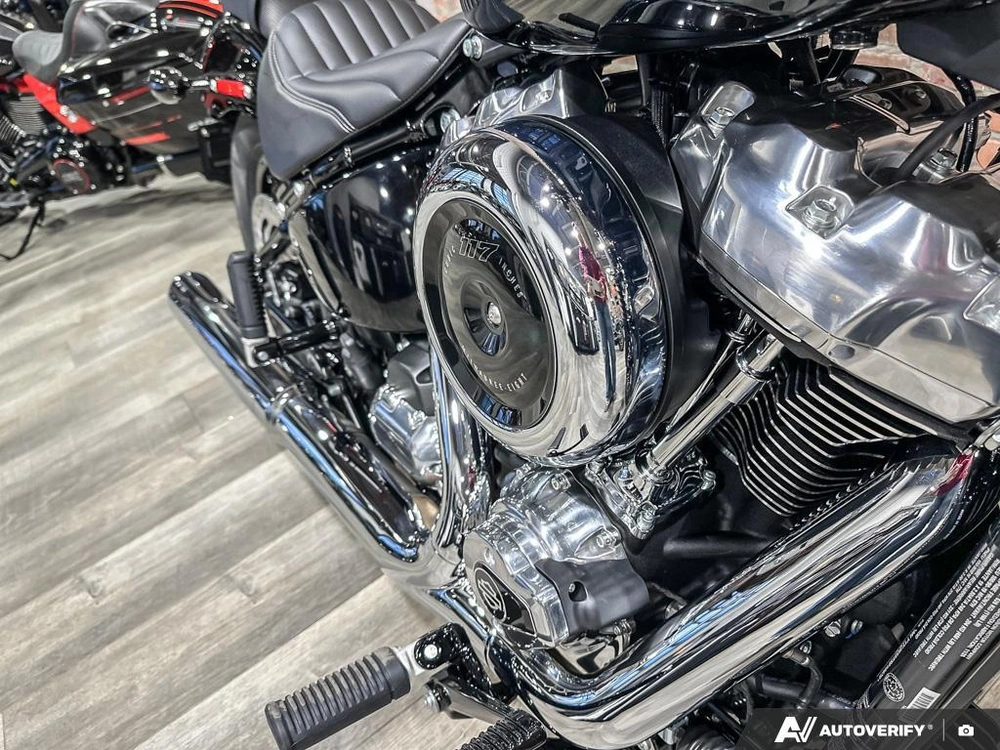 2026 Harley-davidson Street Bob alt