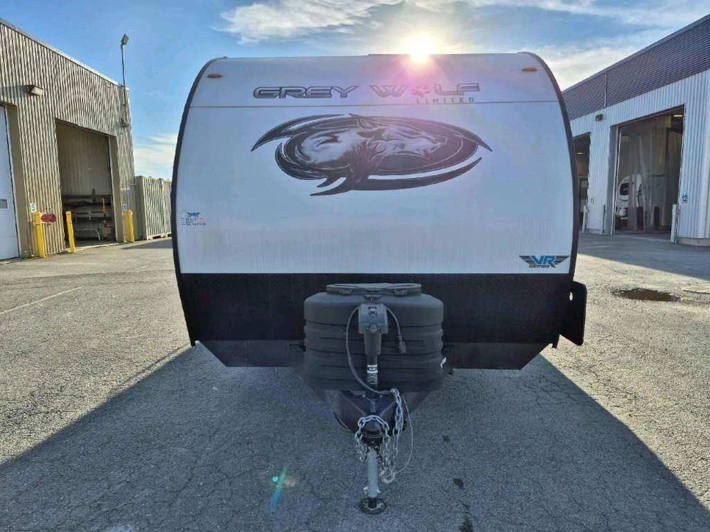 Cherokee Grey Wolf 27dbh 2023 alt