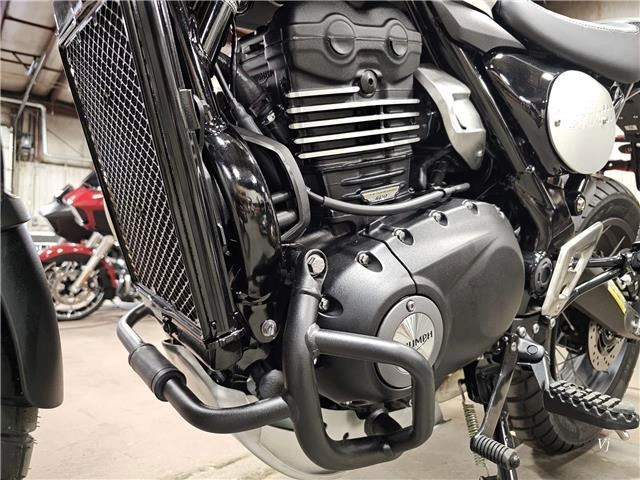 2026 Triumph Scrambler 400 Xc alt