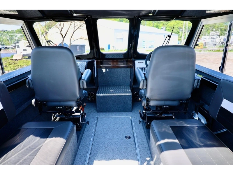 2025 Thunder Jet Chinook 20 Os alt