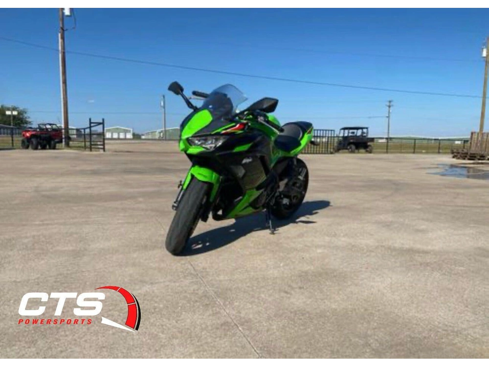 2024 Kawasaki Ninja�� 650 Abs Krt Edition alt