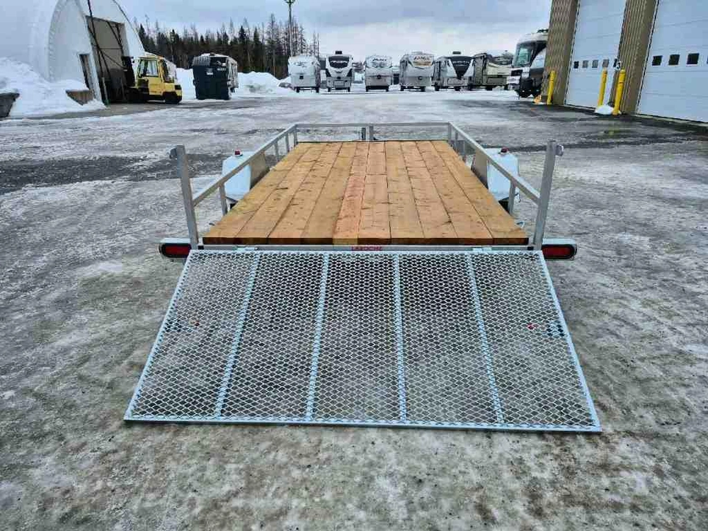 Laroche Gas73x12 2026 alt