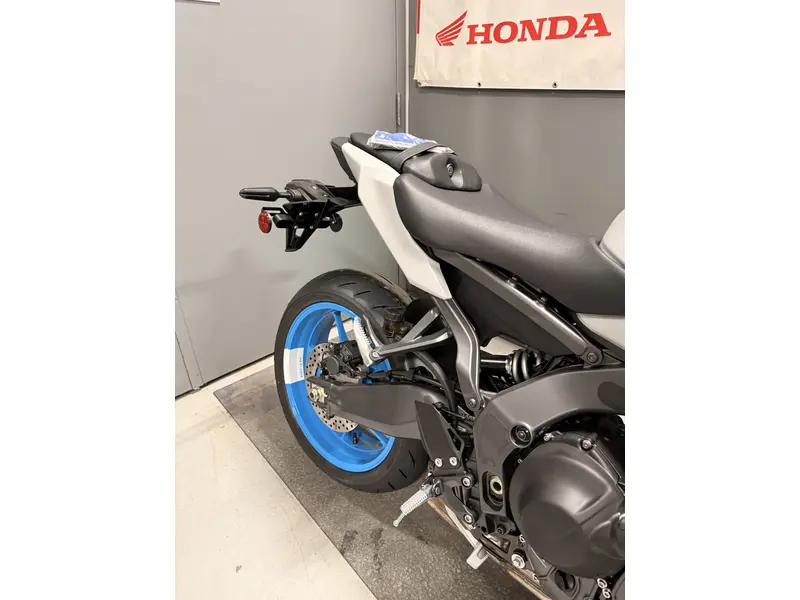 2026 Yamaha MT-09 MT09 thumbnail 6