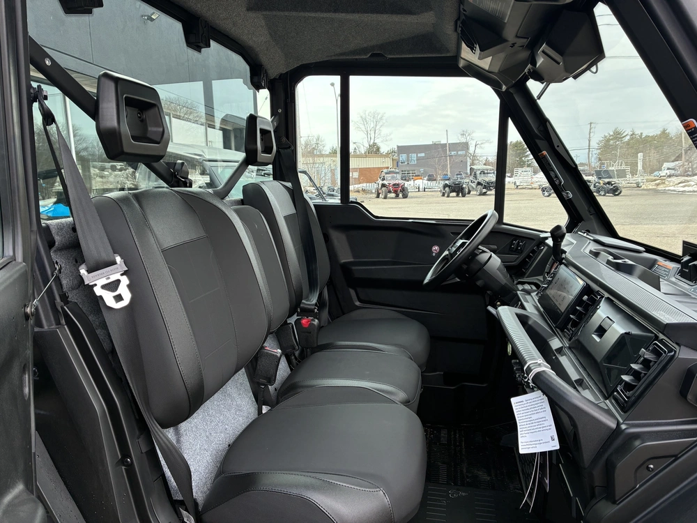 2026 Brp Defender Xt Cab Hd11 With 10.25 In. Infotainment (canada) alt