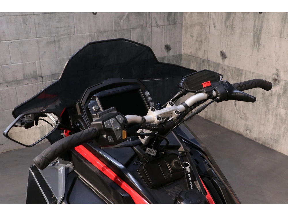 2024 Polaris 850 Switchback Xc 146 Es alt