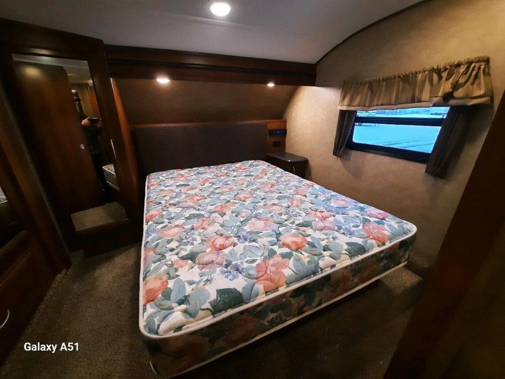 Crossroads Crusader 260rl 2015 alt