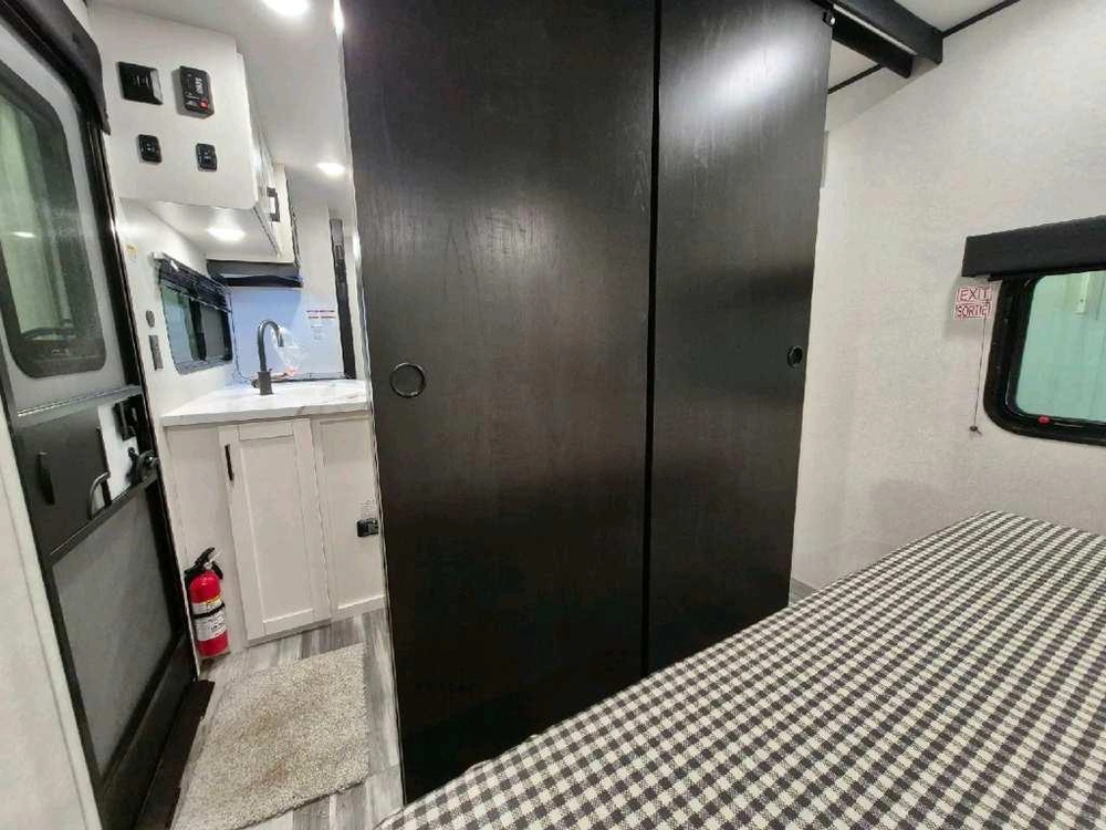 Jayco Jay Flight Slx 321bds 2026 alt