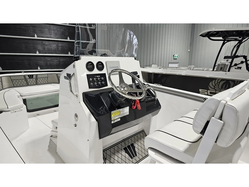 2023 Wellcraft Fisherman 202 alt