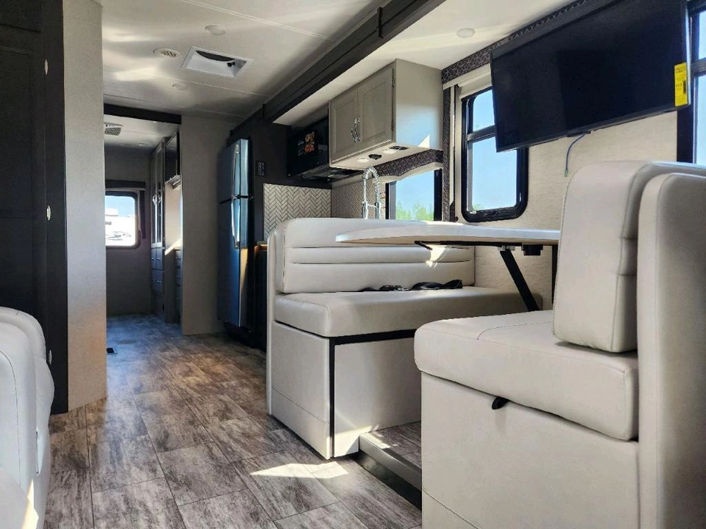 Thor Magnitude Xg32 Diesel 4x4 2025 alt