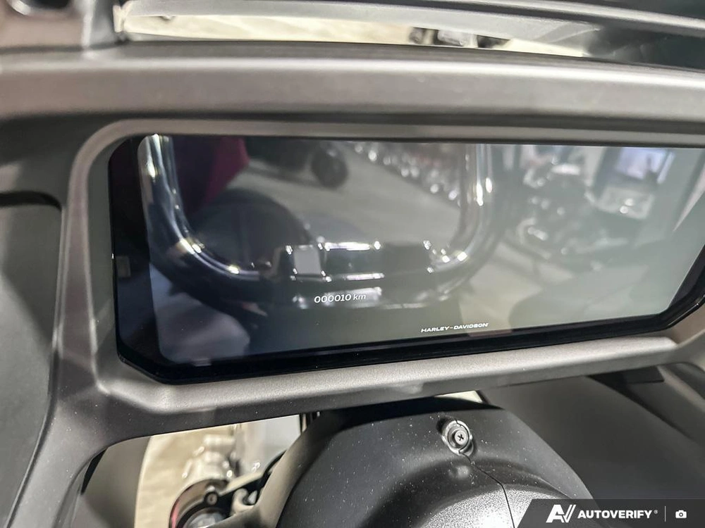 2026 Harley-davidson Road Glide alt