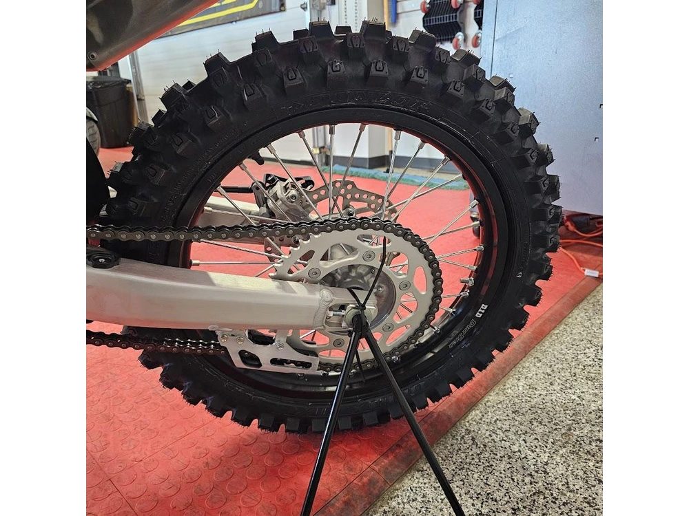 2026 Honda Crf450r alt