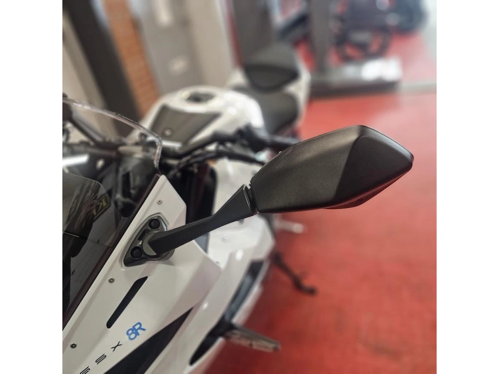 2026 Suzuki Gsx 8r alt