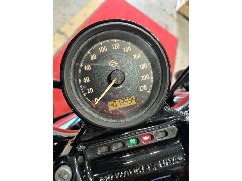 Harley-davidson Sportster Xl 1200 Custom 2014 alt