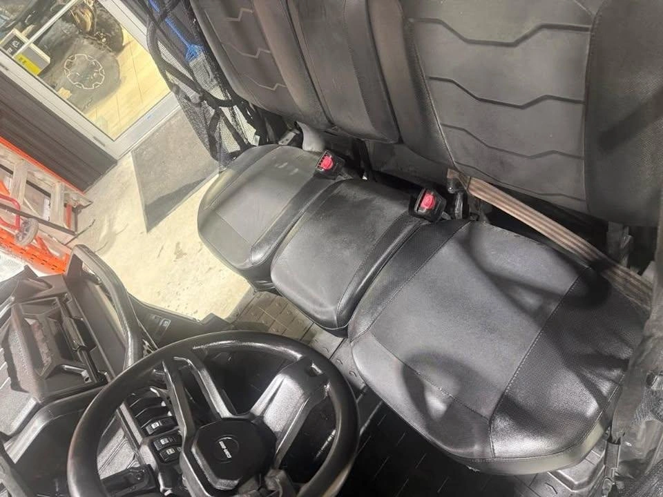 Can-am Defen Hd8 2016 alt