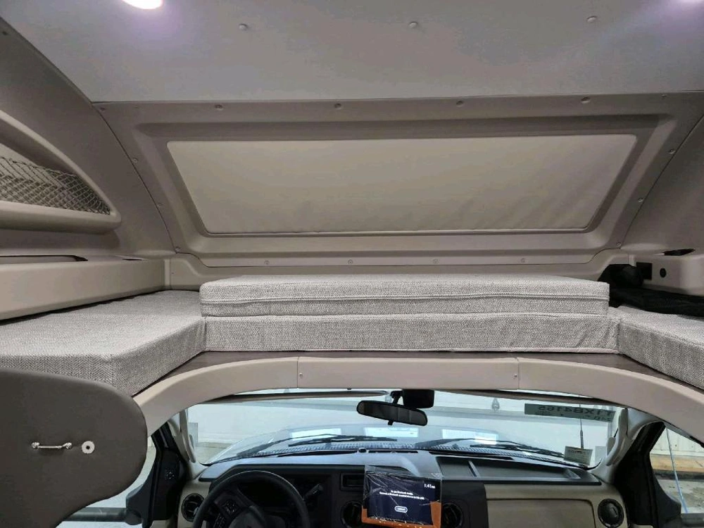 Jayco Redhawk 24b 2026 alt