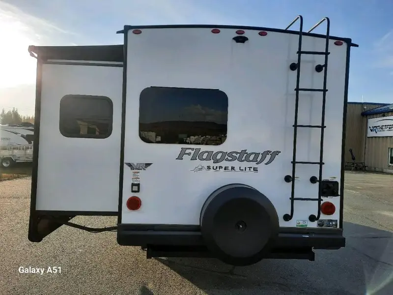 2025 Flagstaff Superlite 26FKBS thumbnail 7
