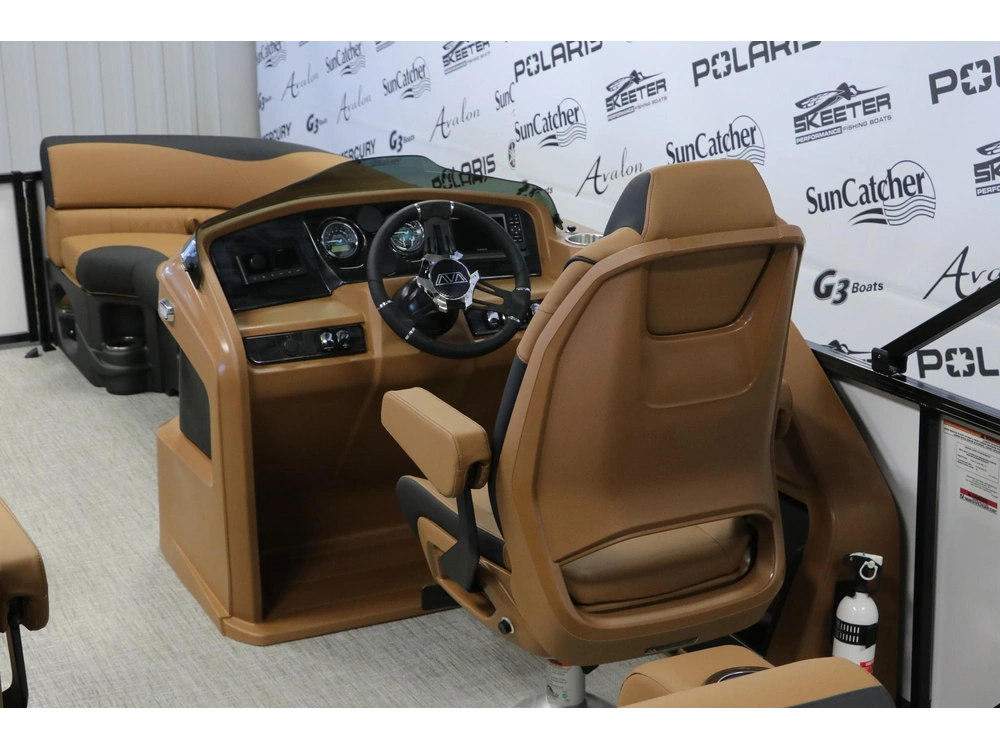 2026 Avalon Lsz 2585 Vrl + Yamaha Vmax 150 Hp alt