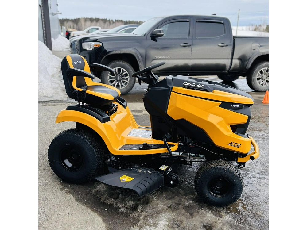 Cub Cadet Xt2 Lx42 13apa1tea10 2026 alt