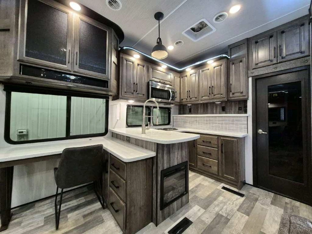 Heartland Cyclone 4101 2020 alt