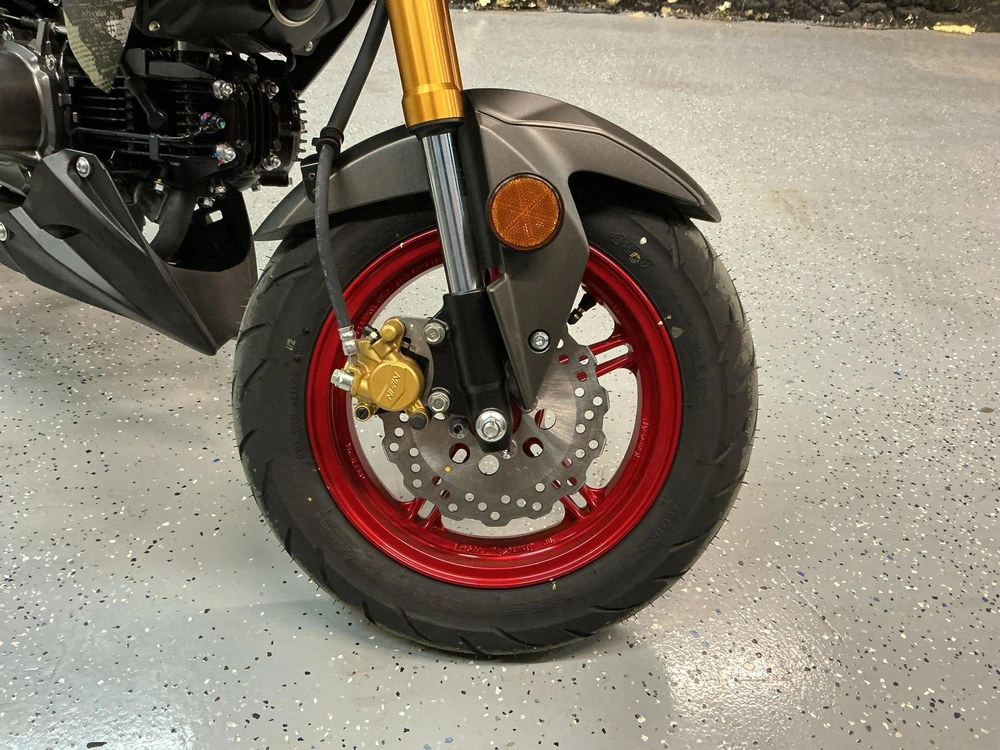 2025 Kawasaki Z125 Pro Base alt