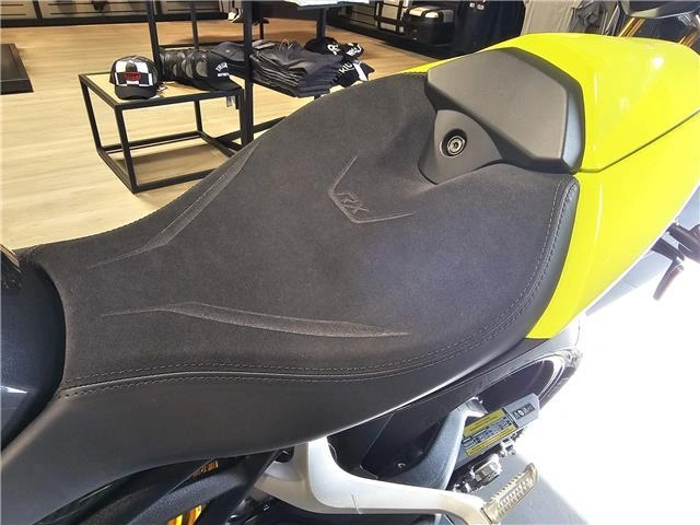 2026 Triumph Speed Triple 1200 Rx alt