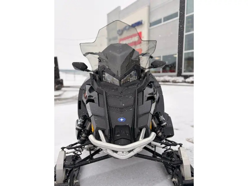 Polaris Titan 800 2018 alt
