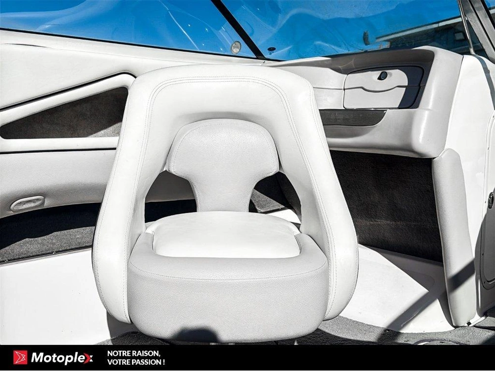 Bryant 210 Br Open Deck 2010 alt