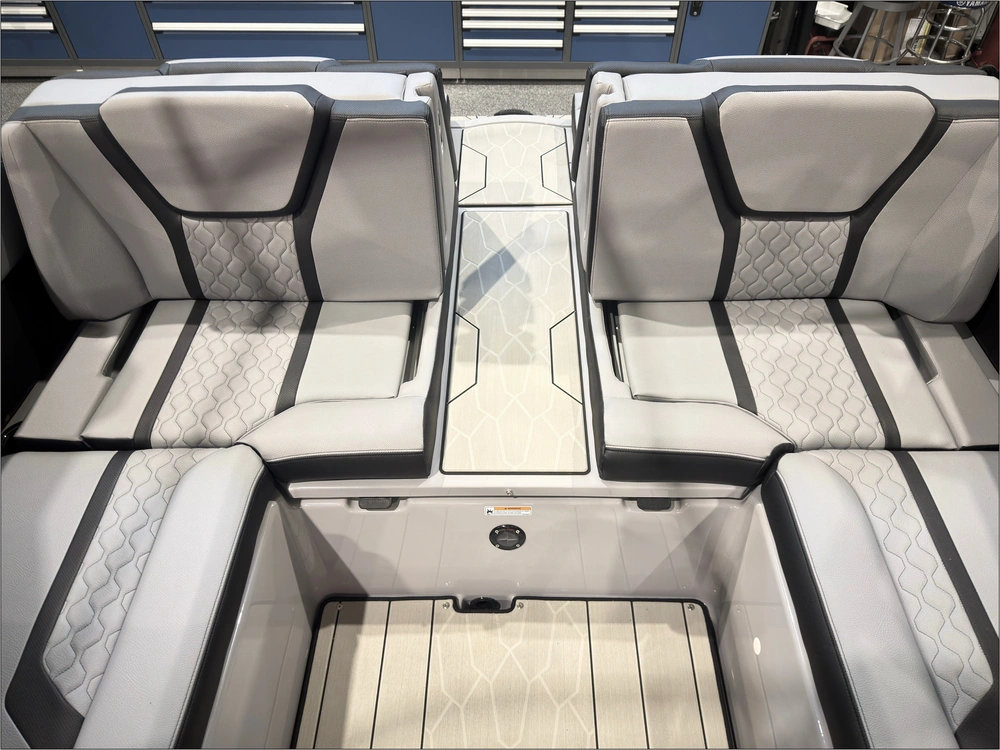 2026 Yamaha 255xd $3,000 Rebate alt