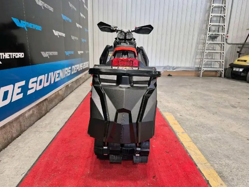 Polaris BOOST SB ASSAULT 146 2025