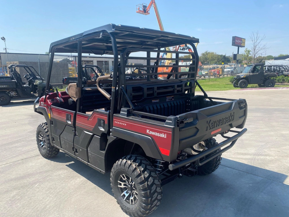 2026 Kawasaki Mule™ Pro-fxt™ 1000 Platinum Ranch Edition Platinum Ranch Edition alt