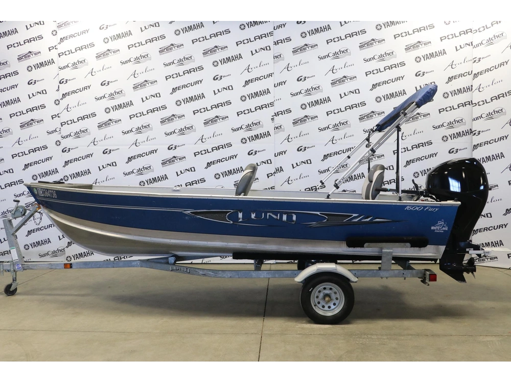 2012 Lund 1600 Fury Tiller + Moteur Mercury 40 Hp & Remorque alt