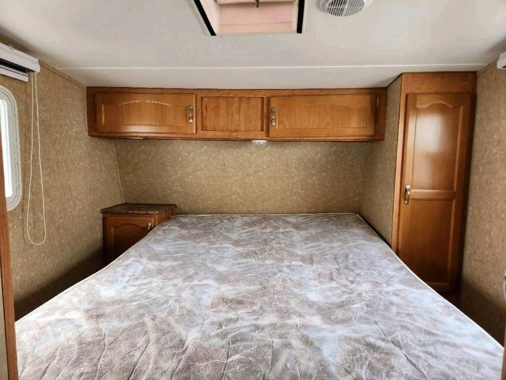 Gulf Stream Conquest 24ftbs 2010 alt