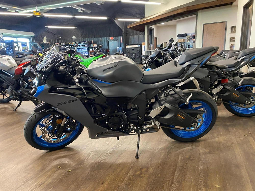 2026 Kawasaki Ninja® Zx™-6r Base Base alt
