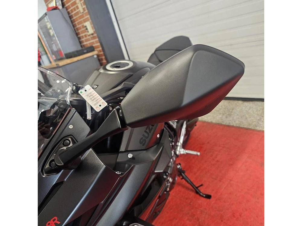2026 Suzuki Gsx 8r alt