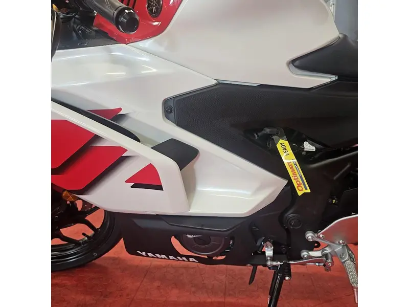2026 Yamaha YZF R3 ABS thumbnail 16