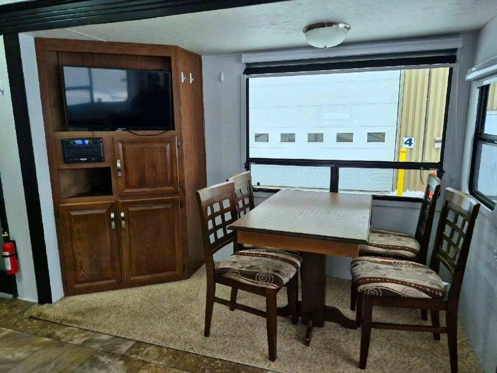 Crossroads Cruiser Aire 29mk 2014 alt